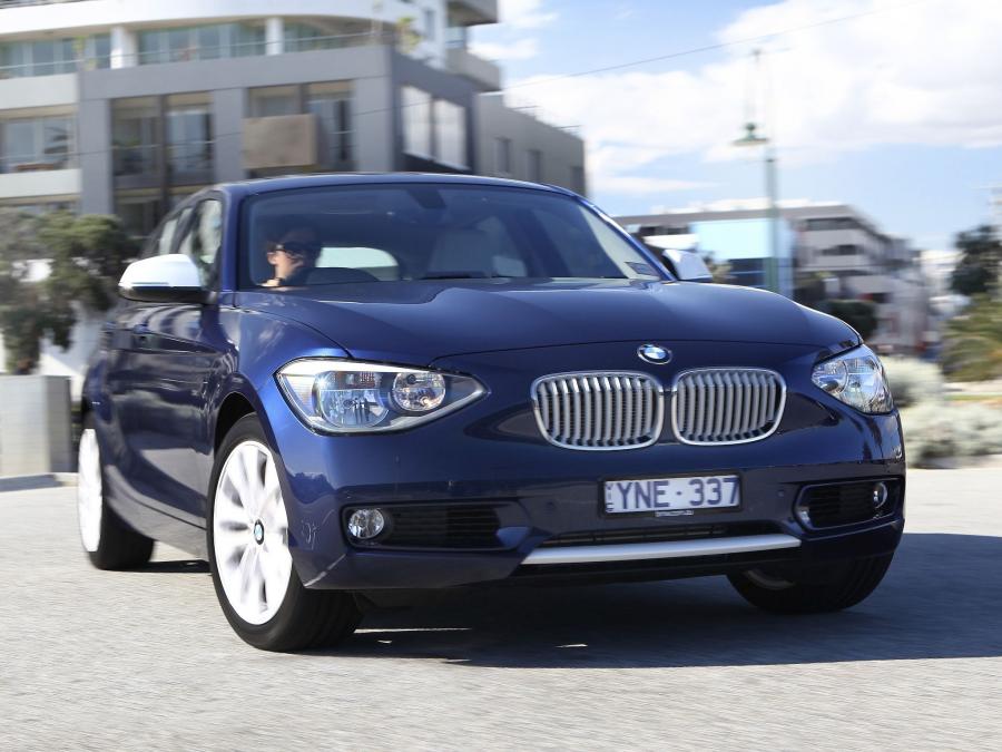  BMW 118i 5-Door Urban Line 2011 года  (AU) (фото 1 из 10)